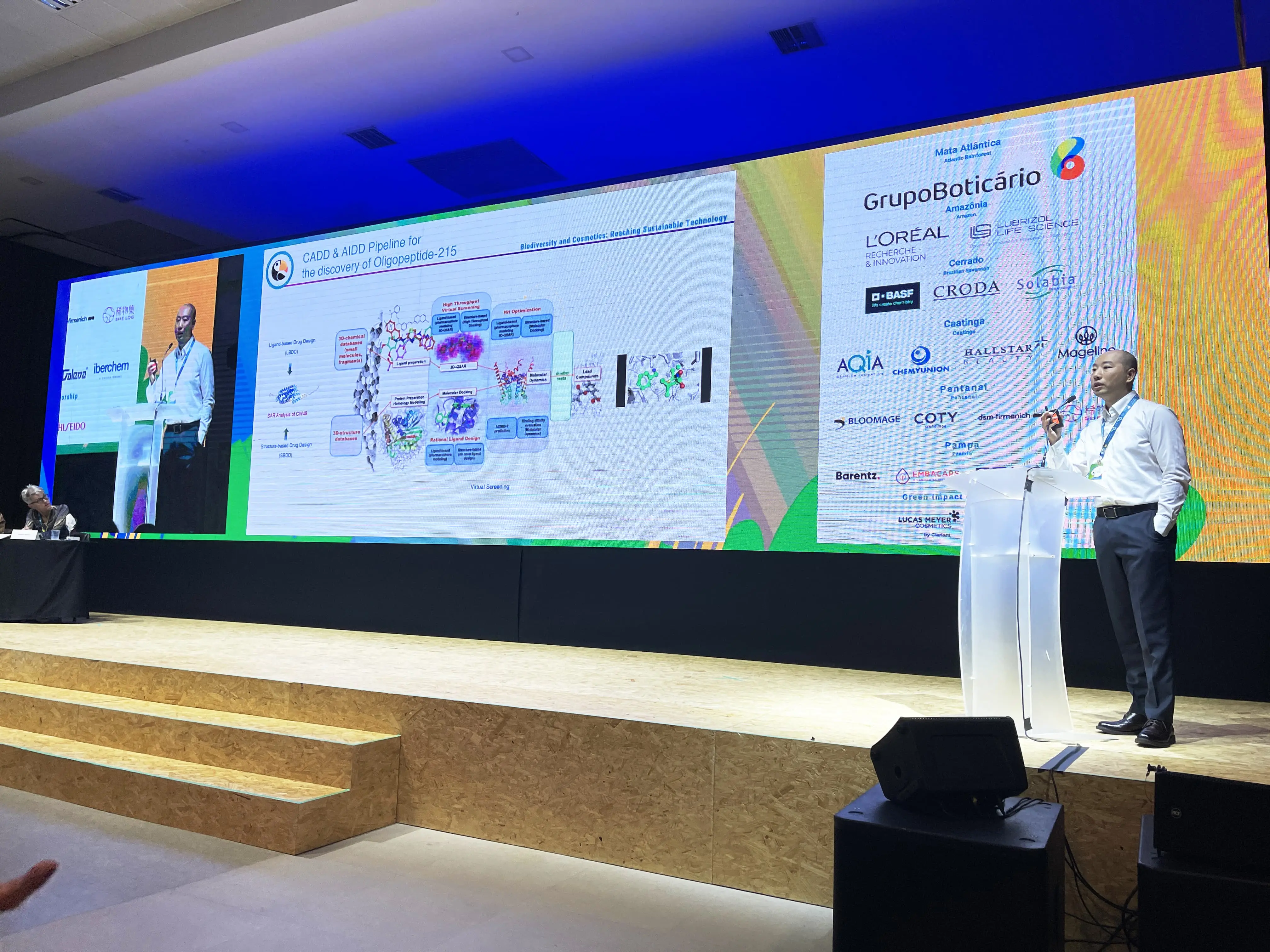 4_compressed.webp 4_compressed.webp