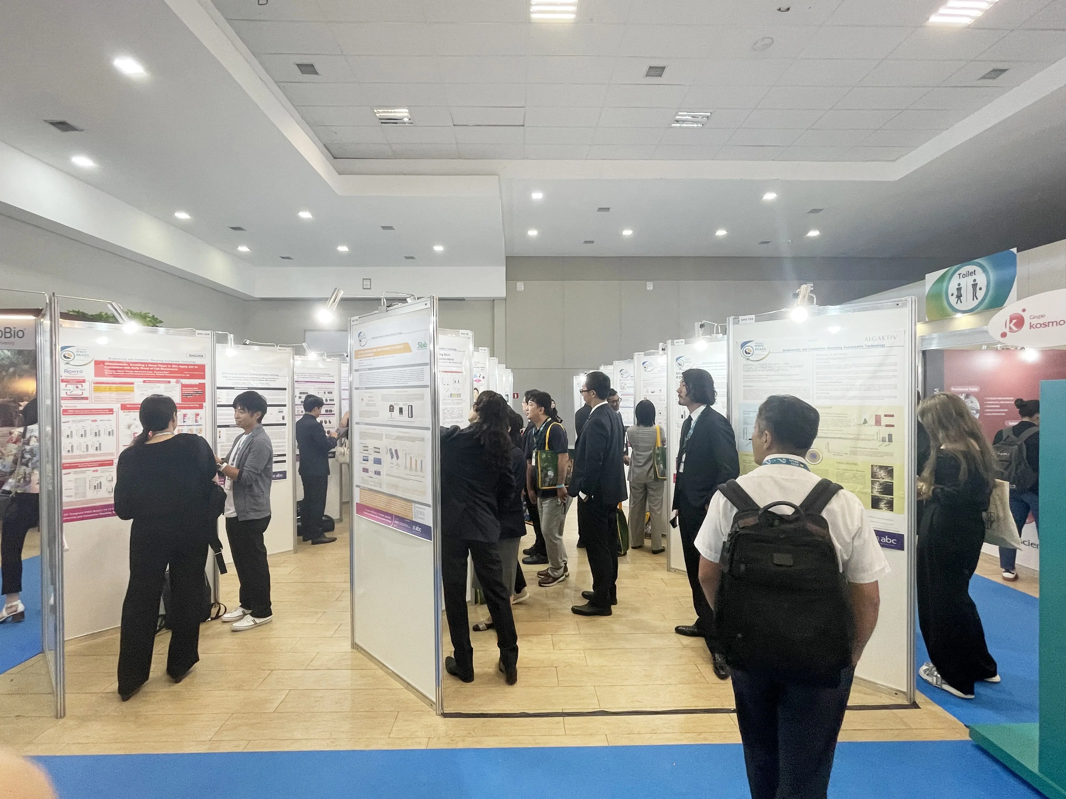 8_compressed.webp 8_compressed.webp