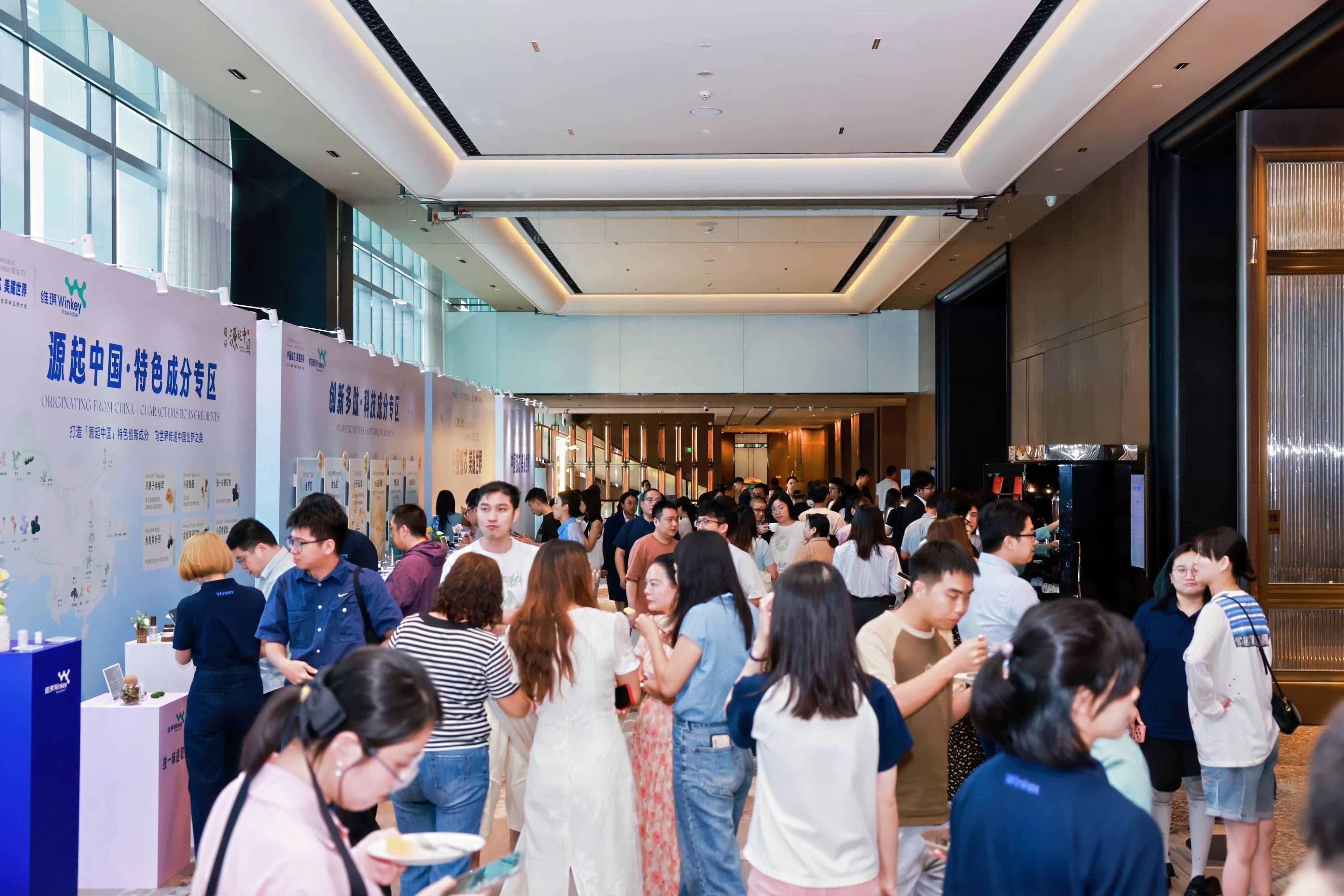 展示区2.jpg